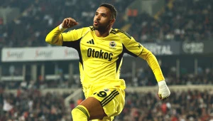 Gaziantep FK 0-4 Fenerbahçe (Süper Lig maçı özeti) Gaziantep FK 0-4 Fenerbahçe (Süper Lig maçı özeti)