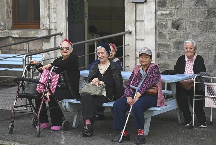 SSK BAĞKUR EMEKLİ MAAŞI ZAMMI 2026 | 16.881, 17.000, 18.000 TL alanlara 4 tabloda zam + refah payı hesabı