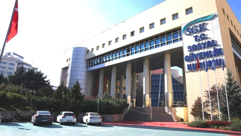 SGK 100 Bin Kişiye Yazı Gönderdi! Bunu Yapan Emeklilere Kötü Haber: O Parayı 2 Kat Faiziyle Geri Ödeyecekler - Resim : 1