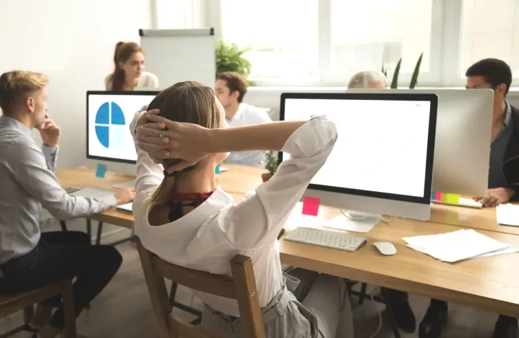 9-5 çalışanlar dikkat: Yavaş yavaş hasta ediyor! Sağlığınızı korumak için 4 alışkanlık