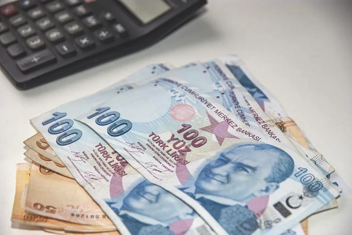 EN DÜŞÜK EMEKLİ AYLIĞI 2026 ARTACAK MI EN DÜŞÜK EMEKLİ AYLIĞI 2026 ARTACAK MI