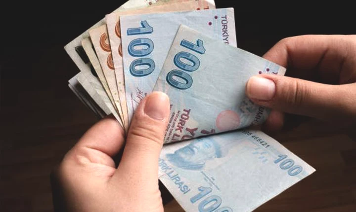 EN DÜŞÜK EMEKLİ AYLIĞI İÇİN BEKLENTİ NE