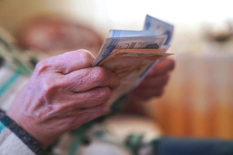 MAAŞ ZAMLARINDA TERSİNE FARK DÖNEMİ BAŞLIYOR