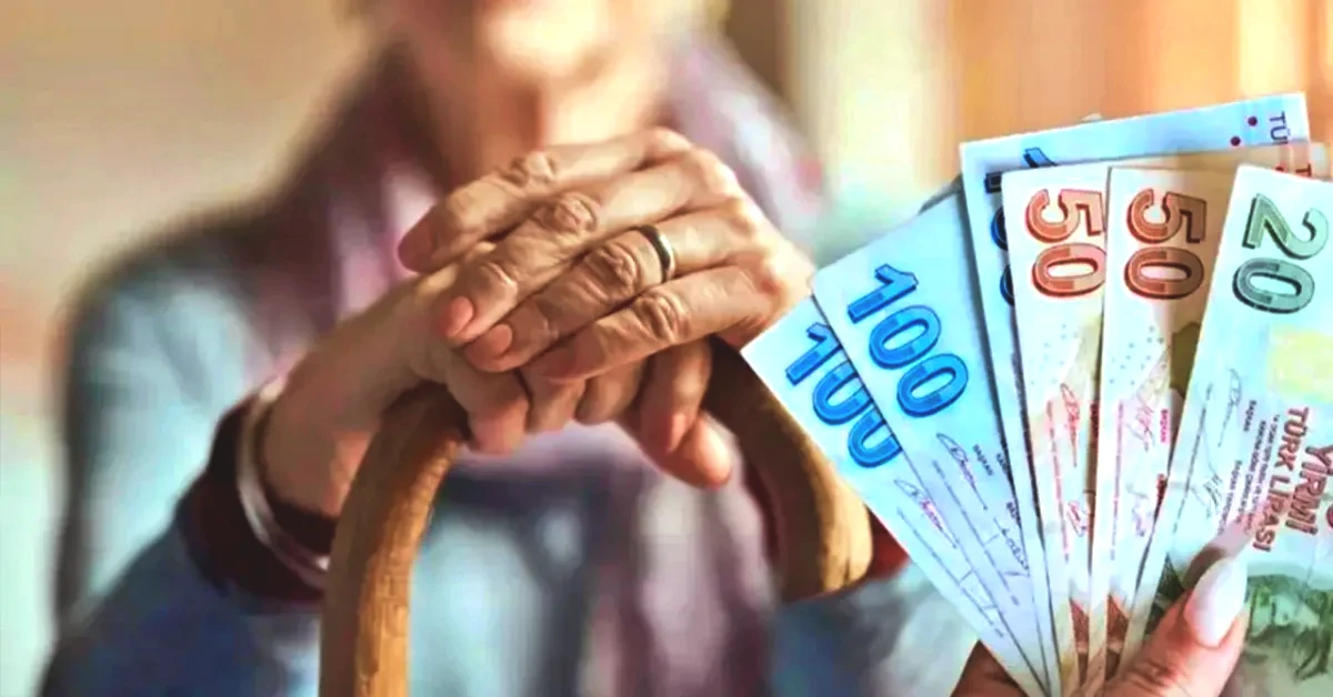 8 Eylül 1999-30 Ocak 2008 tarihleri arasında sigortalı olan Bağ-Kur’lular için prim gün şartı kadın ve erkeklerde 25 yıl, yani 9.000 gün olarak uygulanıyordu. Yaş şartı kadınlarda 58, erkeklerde 60 olarak belirtiliyor.