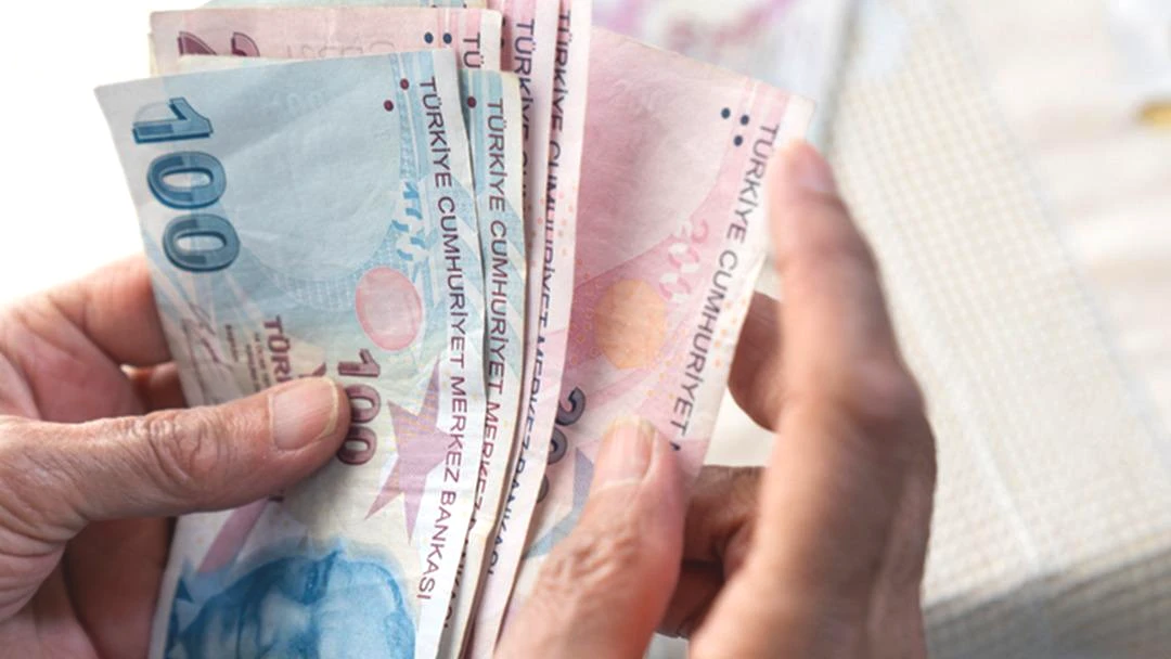 Gözler Meclis e çevrilmişti! Emekli bayram ikramiyelerine zam geliyor 3