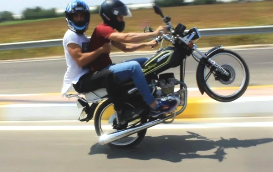 Doğan görünümlü şahin ve  Apaçi  araç sürücüleri yandı! Yasa geçti: Ehliyetleri gidecek, psikolojik test yapılacak 6