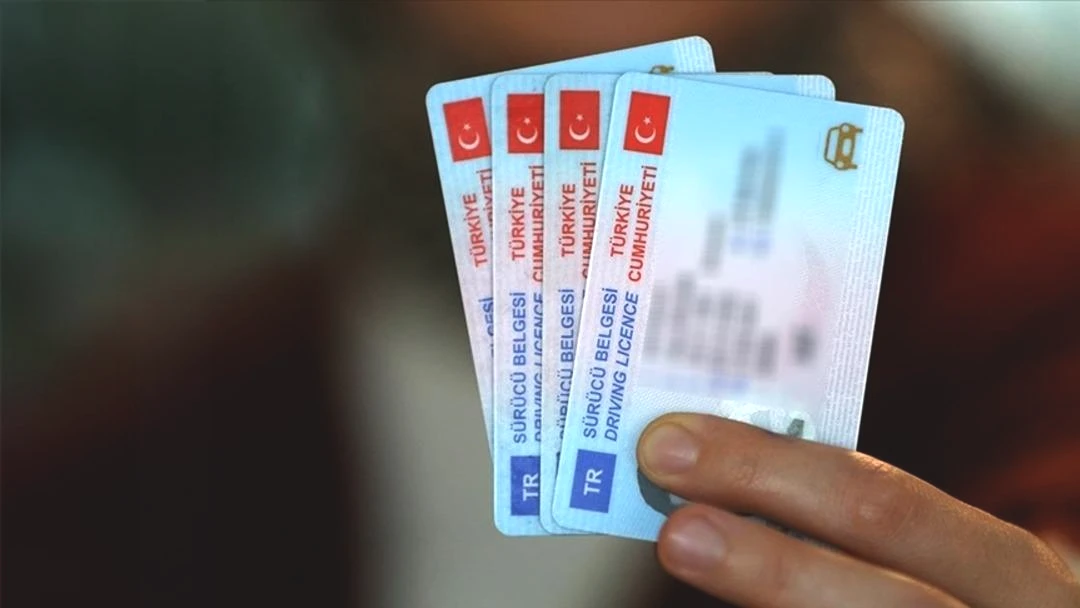 Doğan görünümlü şahin ve  Apaçi  araç sürücüleri yandı! Yasa geçti: Ehliyetleri gidecek, psikolojik test yapılacak 3