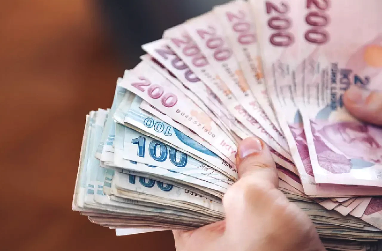 SGK'dan Hileli Boşanma Operasyonu: 2 Bin 606 Kişinin Maaşı Kesildi!