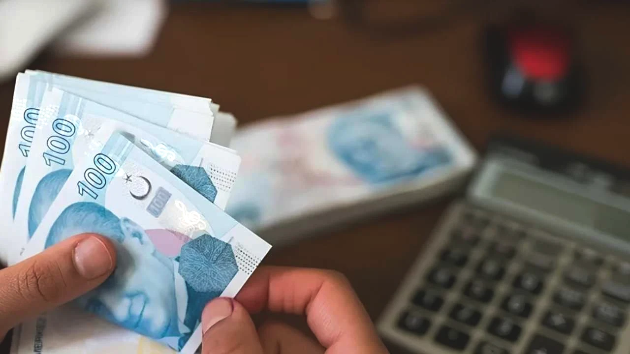 31.000 TL'ye kadar çıktı. Bu bankalar emeklilere kesenin ağzını açtı! İşte promosyonda son rakam - Sayfa 12