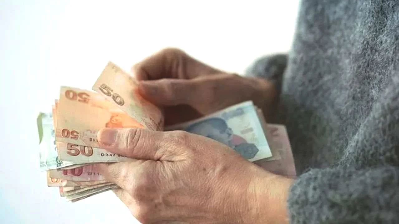 31.000 TL'ye kadar çıktı. Bu bankalar emeklilere kesenin ağzını açtı! İşte promosyonda son rakam - Sayfa 9
