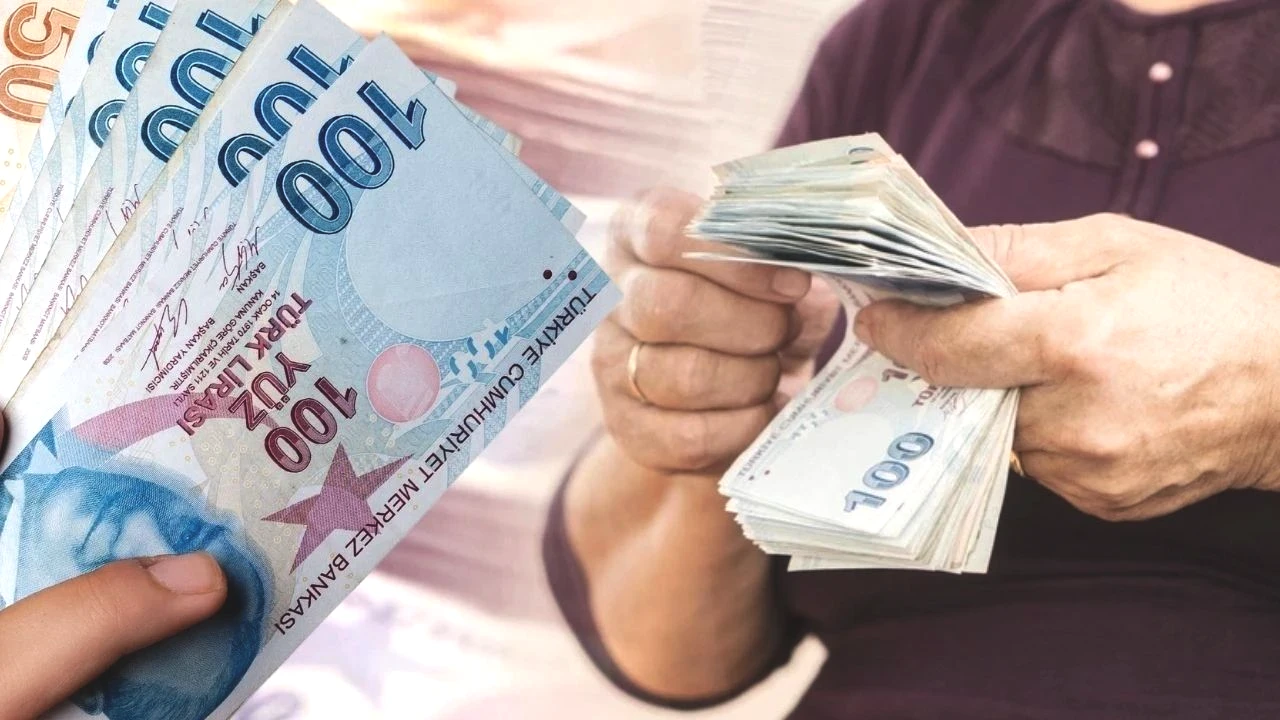 Özellikle özel bankaların sunduğu ek ödül ve kampanyalarla birlikte bazı promosyon tutarlarının 30 bin TL seviyesine kadar çıktığı görülüyor. Emekliler maaşlarını üç yıl boyunca aynı bankadan alma taahhüdü vererek bu promosyonlardan yararlanabiliyor.