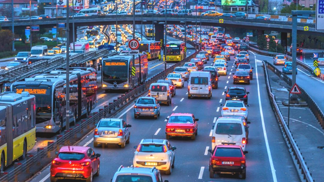 Bunu bilmeyen yandı! Bayramda yollara dikkat: Cezalar bu kez cep yakacak 4