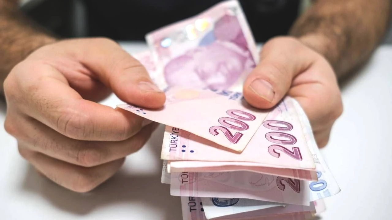 Hangi banka ne kadar emekli maaşı promosyonu veriyor: 3 haneli rakama çıktı - Sayfa 11