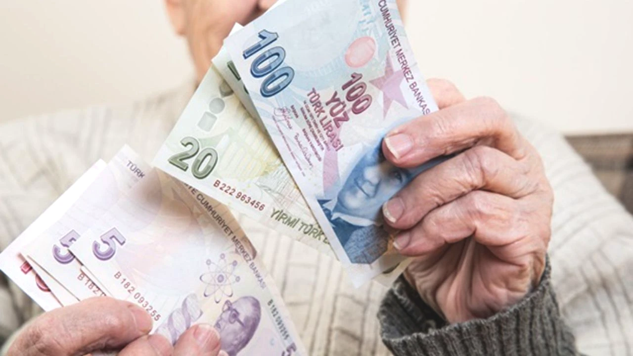 Bağ Kur’lulara 5 Yıl Erken Emeklilik Müjdesi! 7.200 Prim Günü İçin Yeni Dönem