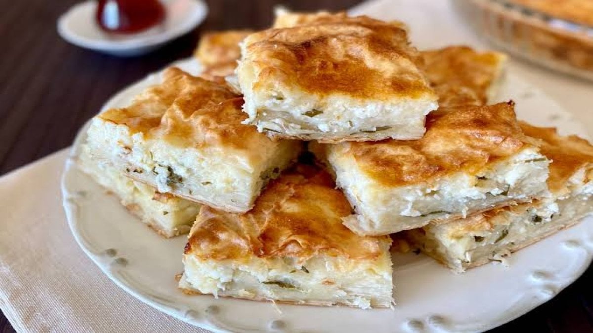 5 Dakikada Hazırlanan Çıtır Börek: Ani Misafirler İçin Nefis Bir Kurtarıcı!