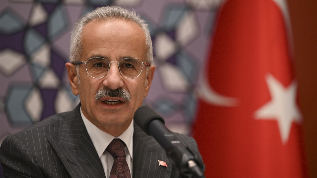 Uraloğlu: Denizle Taşınan Araç Sayısı 1,7 Milyona Ulaştı!