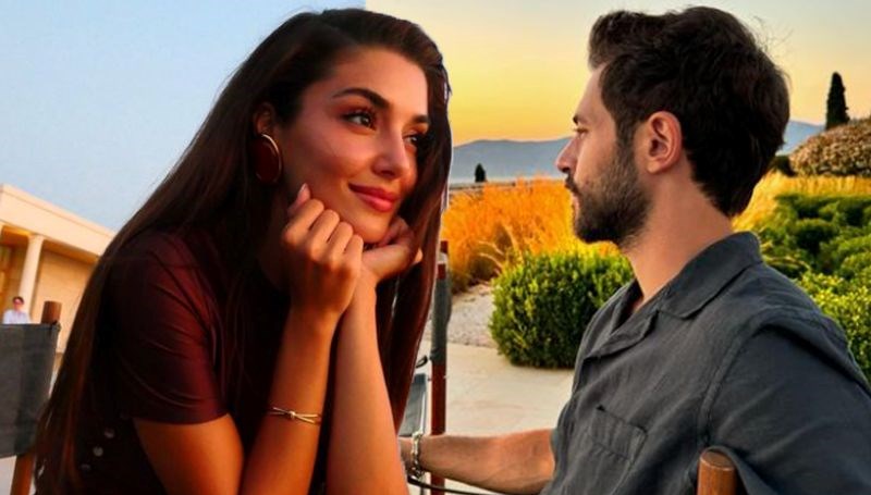 Hakan Sabancı ve Hande Erçel'den Romantik Bir Poz Daha!