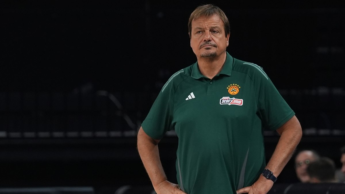 Ergin Ataman'dan Fenerbahçe'ye Şubat Pastası!