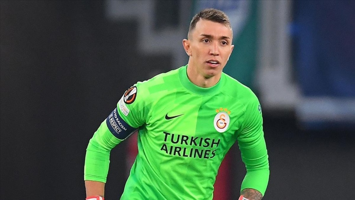 Muslera, PAOK Karşısında Yeşil Saha'nın Zirvesine Çıkacak mı? GS-PAOK Kadrosu Açıklandı!